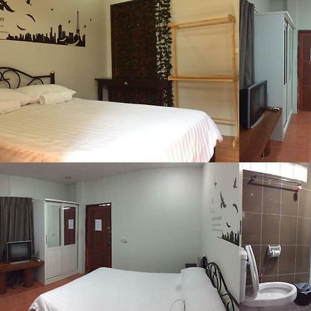 Blue Moon House - A Budget Hostel For Easy Travellers Chiang Mai Exterior photo