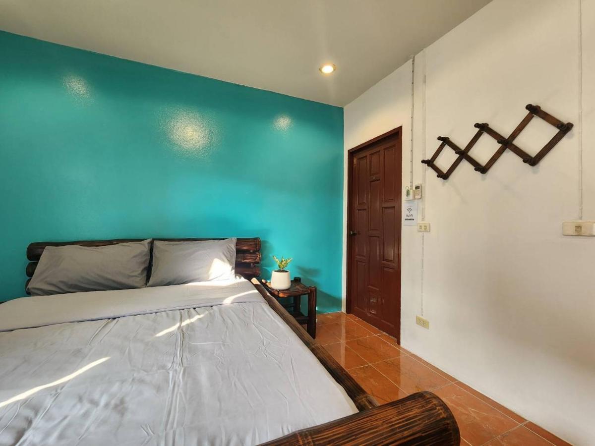 Blue Moon House - A Budget Hostel For Easy Travellers Chiang Mai Exterior photo
