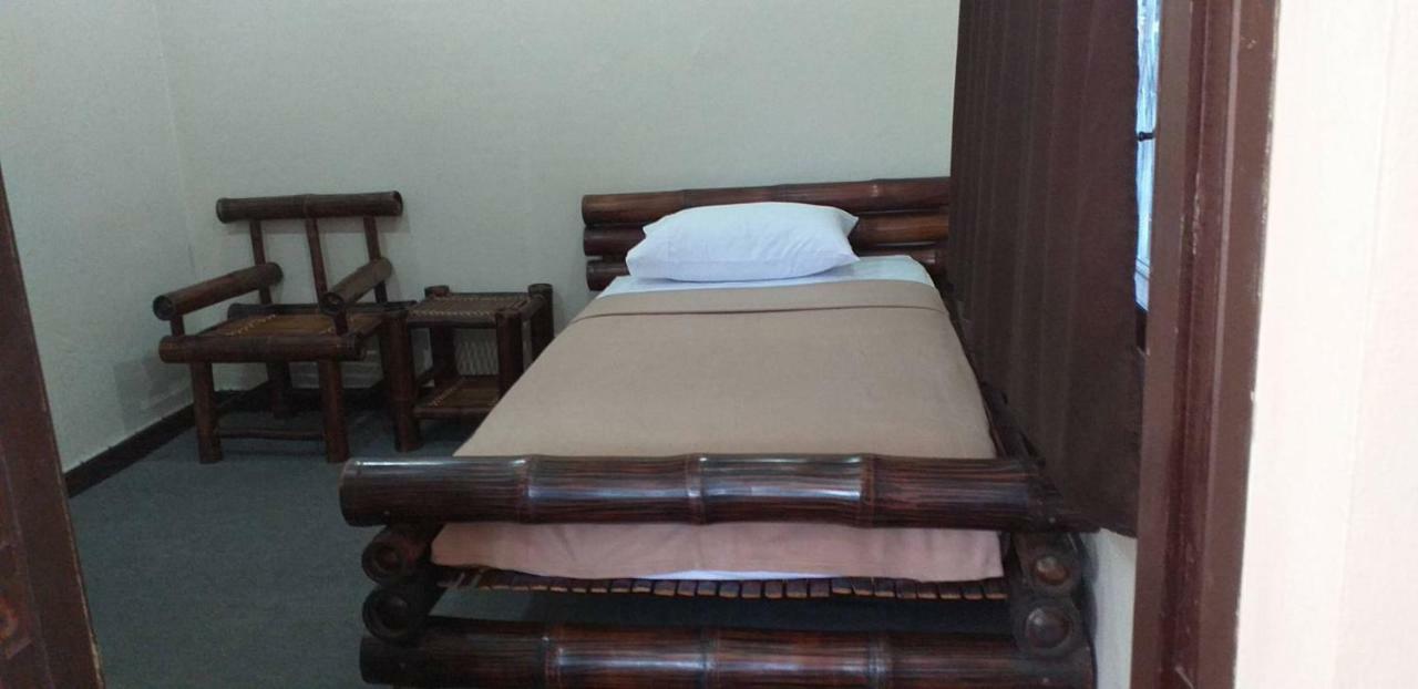 Blue Moon House - A Budget Hostel For Easy Travellers Chiang Mai Exterior photo